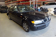 Load image into Gallery viewer, Fog Light BMW 320i 330i 325i 2002 02 2003 03 2004 04 2005 05 - NW82036