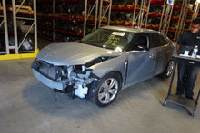 Load image into Gallery viewer, Speedometer Cluster SAAB 9-5 2010 - NW161720