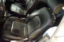 Load image into Gallery viewer, Grille Volkswagen Beetle 2009 - NW98748