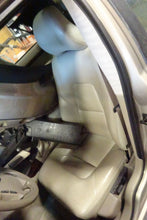 Load image into Gallery viewer, Floor Shifter VOLVO 80 SERIES 2002 - NW78419