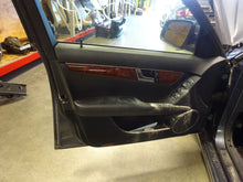 Load image into Gallery viewer, RADIO Mercedes-Benz C230 C300 C350 2008 08 - NW138430