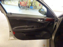 Load image into Gallery viewer, RADIATOR FAN ASSEMBLY Monte Carlo Impala 2006 06 2007 07 08 09 10 11 - NW63345