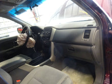 Load image into Gallery viewer, Park Lamp Light Honda Pilot 2007 - NW82685