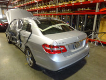 Load image into Gallery viewer, SIDE MARKER LAMP LIGHT E300 E350 E400 E550 E63 10 11 12 13 Right - NW83104
