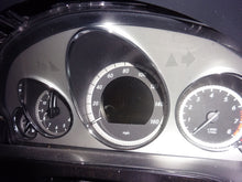 Load image into Gallery viewer, SIDE MARKER LAMP LIGHT E300 E350 E400 E550 E63 10 11 12 13 Right - NW83104