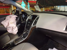 Load image into Gallery viewer, INFO-GPS SCREEN Regal Verano Cruze 12 13 14 15 16 - NW104379
