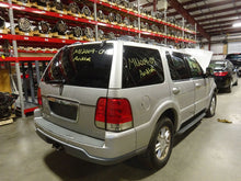 Load image into Gallery viewer, FOG LAMP LIGHT F150 Pickup Aviator 2001-2005 Bumper Mounted - NW81671