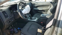 Load image into Gallery viewer, Transfer Case Chevrolet Colorado 2021 - MM2653581