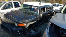 Load image into Gallery viewer, AUTOMATIC TRANSMISSION FJ Cruiser 2007 07 2008 08 2009 09 4X4 - MM2679911