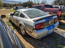 Load image into Gallery viewer, TRANSMISSION Ford Mustang 2005 05 2006 06 SOHC - MM2712249