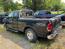 Load image into Gallery viewer, ALTERNATOR F150 F250 Navigator Expedition 97 98 99 - 04 - MM2743272