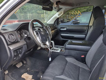 Load image into Gallery viewer, ECU ECM Computer Toyota Tundra 2016 - MM2805788