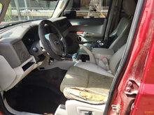 Load image into Gallery viewer, TRANSFER CASE Jeep Commander Grand Cherokee 05 06 07 08 09 10 - MM2742538