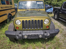 Load image into Gallery viewer, TRANSMISSION Jeep Wrangler 07 08 09 10 11 4X4 - MM2813637