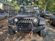 Load image into Gallery viewer, TRANSMISSION Jeep Wrangler 07 08 09 10 11 4X4 - MM2815657