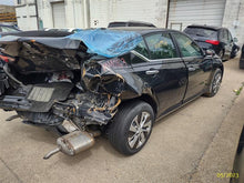 Load image into Gallery viewer, Grille Nissan Altima 2020 - MM2765123