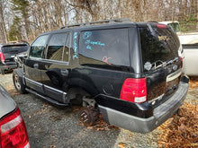 Load image into Gallery viewer, TRANSFER CASE Ford Expedition 2005 05 - MM2943908