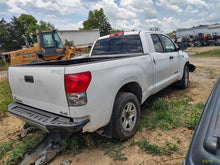 Load image into Gallery viewer, ECU ECM Computer Toyota Tundra 2009 - MM2775173