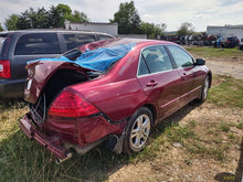 Load image into Gallery viewer, GRILLE Honda Accord 2006 06 2007 07 - MM2923146