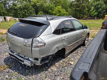 Load image into Gallery viewer, Amplifier Lexus RX400H RX330 2005 05 2006 06 - MM2787649
