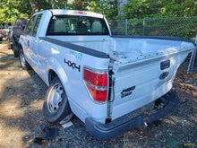 Load image into Gallery viewer, TRANSMISSION Ford F150 Pickup 2010 10 4X4 VIN W - MM2845574