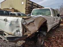 Load image into Gallery viewer, TRANSFER CASE F250SD Pickup F350SD Pickup F450SD Pickup F550SD Pickup 99-04 - MM2943926