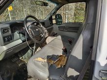 Load image into Gallery viewer, TRANSFER CASE F250SD Pickup F350SD Pickup F450SD Pickup F550SD Pickup 99-04 - MM2943926