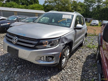 Load image into Gallery viewer, ECU ECM COMPUTER Volkswagen Tiguan 2012 12 2013 13 - MM2794645