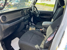 Load image into Gallery viewer, Transmission Jeep Wrangler 2021 - MM2820738