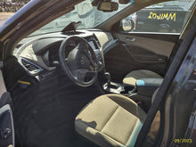 Load image into Gallery viewer, Transmission Hyundai Santa Fe 2017 - MM2861944