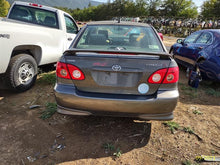 Load image into Gallery viewer, ECU ECM COMPUTER Matrix Corolla 2007 07 2008 08 Manual - MM2860323
