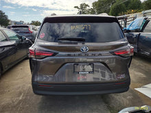 Load image into Gallery viewer, Radio Toyota Sienna 2021 - MM2862561