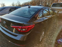Load image into Gallery viewer, ENGINE MOTOR Santa Fe Sonata Sonata Hybrid Optima Sorento 15-19 2.4L VIN 3/F/B - MM2967663