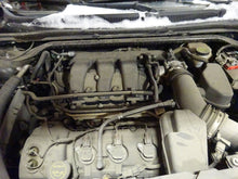 Load image into Gallery viewer, RADIO CONTROL Ford Taurus 2014 14 2015 15 2016 16 - NW135555