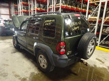 Load image into Gallery viewer, TRANSFER CASE Jeep Liberty 2005 05 2006 06 2007 07 - NW176551