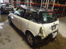 Load image into Gallery viewer, PARKLAMP Mini Cooper 2002 02 03 04 05 06 07 08 Right - NW82312