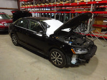 Load image into Gallery viewer, AXLE SHAFT Jetta 2013 13 2014 14 2015 15 2016 16 2017 17 MT Right - NW14421