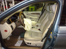Load image into Gallery viewer, Park Lamp Light Jaguar X Type 2004 - NW82734