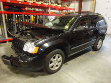 Load image into Gallery viewer, Fog Light Aspen Grand Cherokee Durango Dakota 2005 05 2006 06 07 08 09 10 - NW81586