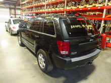 Load image into Gallery viewer, Fog Light Aspen Grand Cherokee Durango Dakota 2005 05 2006 06 07 08 09 10 - NW81586