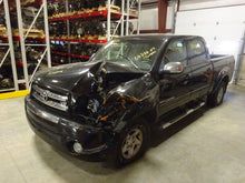 Load image into Gallery viewer, FOG LIGHT Toyota Tundra Sequoia 2001 01 2002 02 03 04 05 06 Right - NW83592