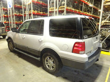 Load image into Gallery viewer, REAR AXLE SHAFT Ford Expedition 2003 03 2004 04 2005 05 Right - NW9055