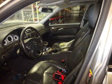 Load image into Gallery viewer, CARRIER ASSEMBLY Mercedes E500 2003 03 2004 04 05 06 - NW46920