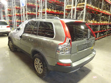 Load image into Gallery viewer, RADIO Volvo XC90 2007 07 2008 08 2009 09 AM FM CD - NW140629