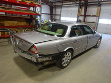 Load image into Gallery viewer, BODY CONTROL MODULE BCM COMPUTER Vanden Pl XJ8 XJ8L XJR 05-07 - NW33161