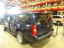 Load image into Gallery viewer, SIDE VIEW DOOR MIRROR Avalanche 1500 Suburban 1500 Suburban 07-08 Right - NW535117