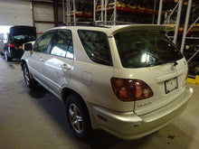 Load image into Gallery viewer, ABS PUMP Lexus RX300 1999 99 2000 00 - NW1811