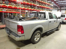 Load image into Gallery viewer, FOG LAMP LIGHT 1500 Pickup 2500 Pickup 3500 Pickup 09-18 Bumper Mounted Right - NW81418
