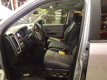 Load image into Gallery viewer, FOG LAMP LIGHT 1500 Pickup 2500 Pickup 3500 Pickup 09-18 Bumper Mounted Left - NW81417