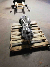 Load image into Gallery viewer, TRANSFER CASE Nissan Pathfinder 2004 04 Auto 4x4 - NW176821